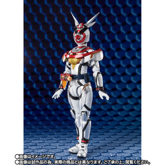 Bandai S.H.Figuarts Kamen Rider Aguilera Queen Bee Genome